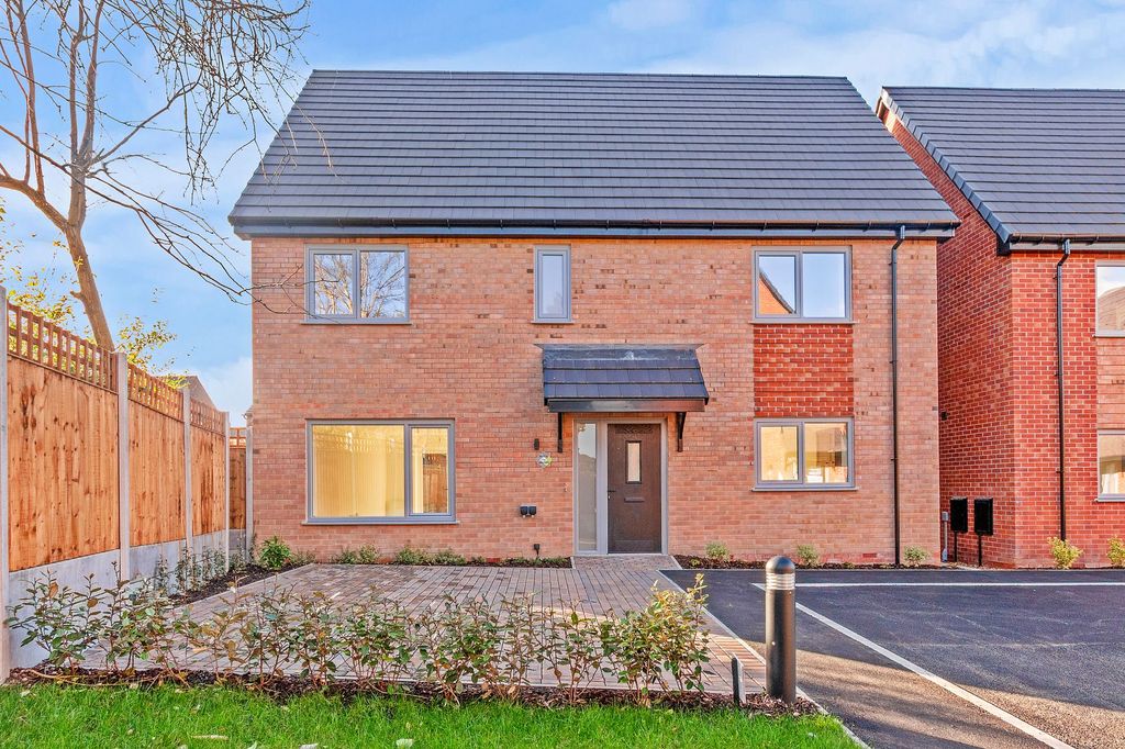 Property photo 1 of 27