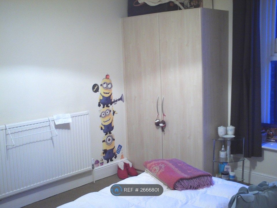 Property photo 3 of 18