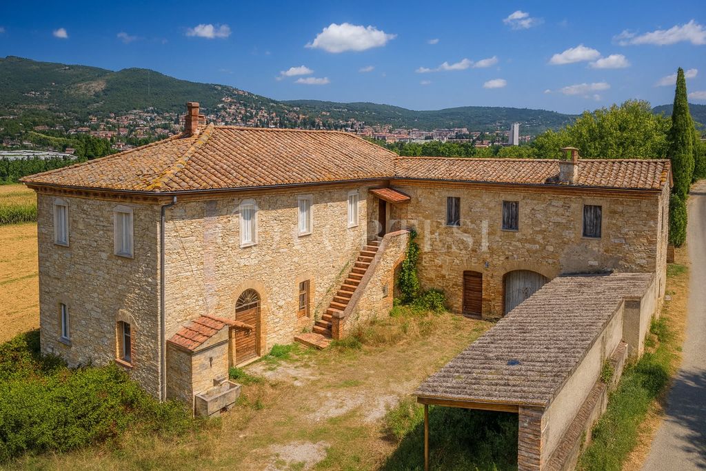 Property photo 1 of 19 Historic Farmhouse With Land And Residential Potential At The Gates Of Solomeo