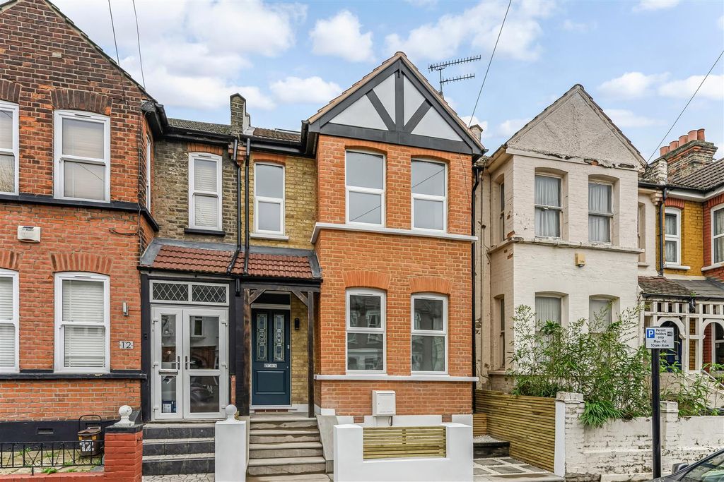 Property photo 2 of 29