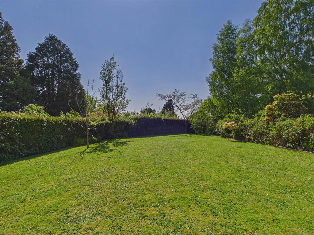 Additional image 19 of 8 bed detached house for salePeachfield Road, Malvern WR14