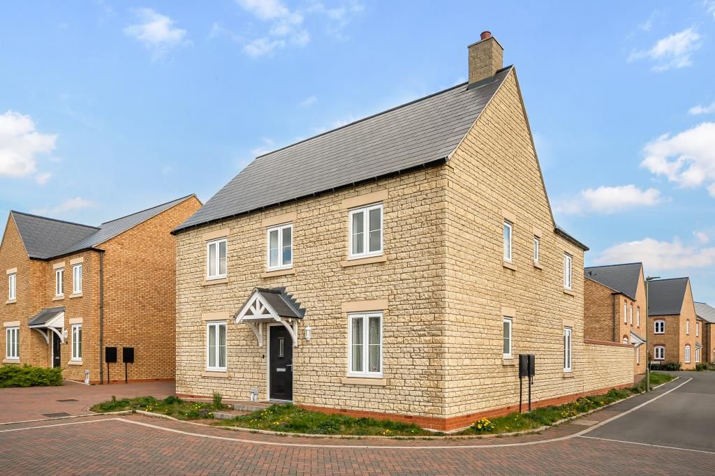 Property photo 1 of 16 External View