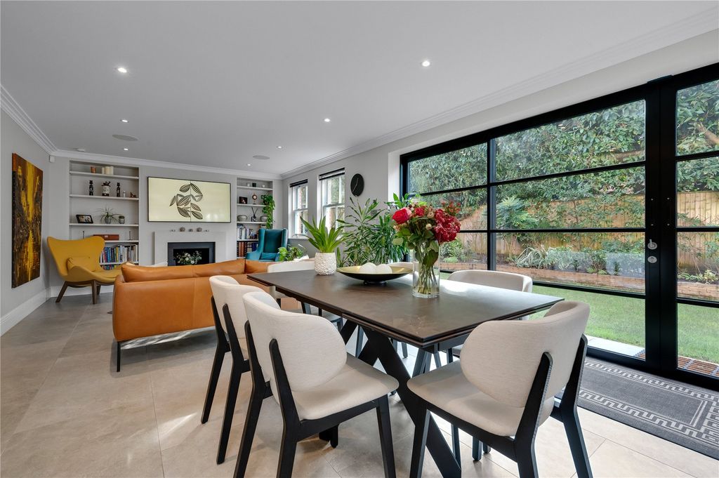 Property photo 2 of 12 Dining/Family Area