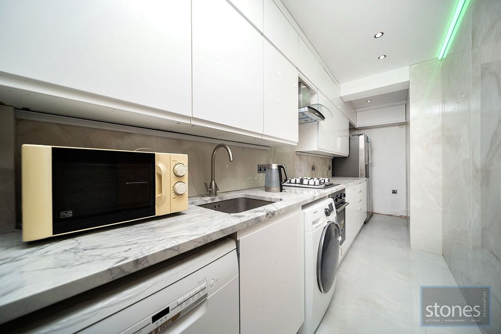 Property photo 2 of 13 Picture No. 03