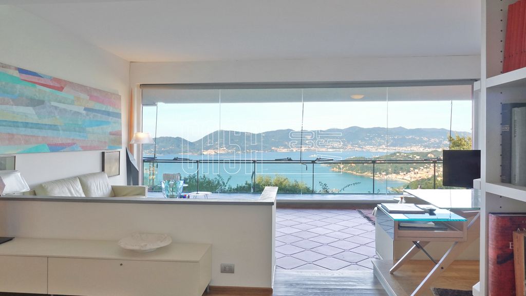 Property photo 3 of 59