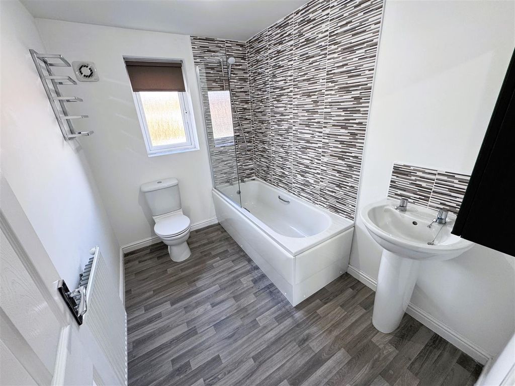 Additional image 24 of 4 bed detached house to rentColtsfoot Close, Bishop Cuthbert, Hartlepool TS26