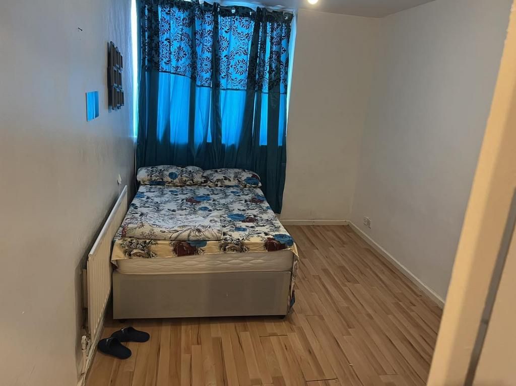 Property photo 3 of 5