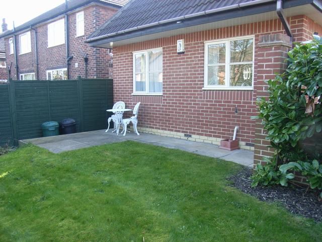 Property photo 2 of 11 Front