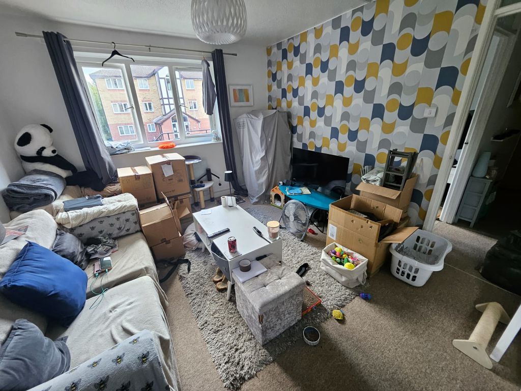Property photo 2 of 10 Photo 12