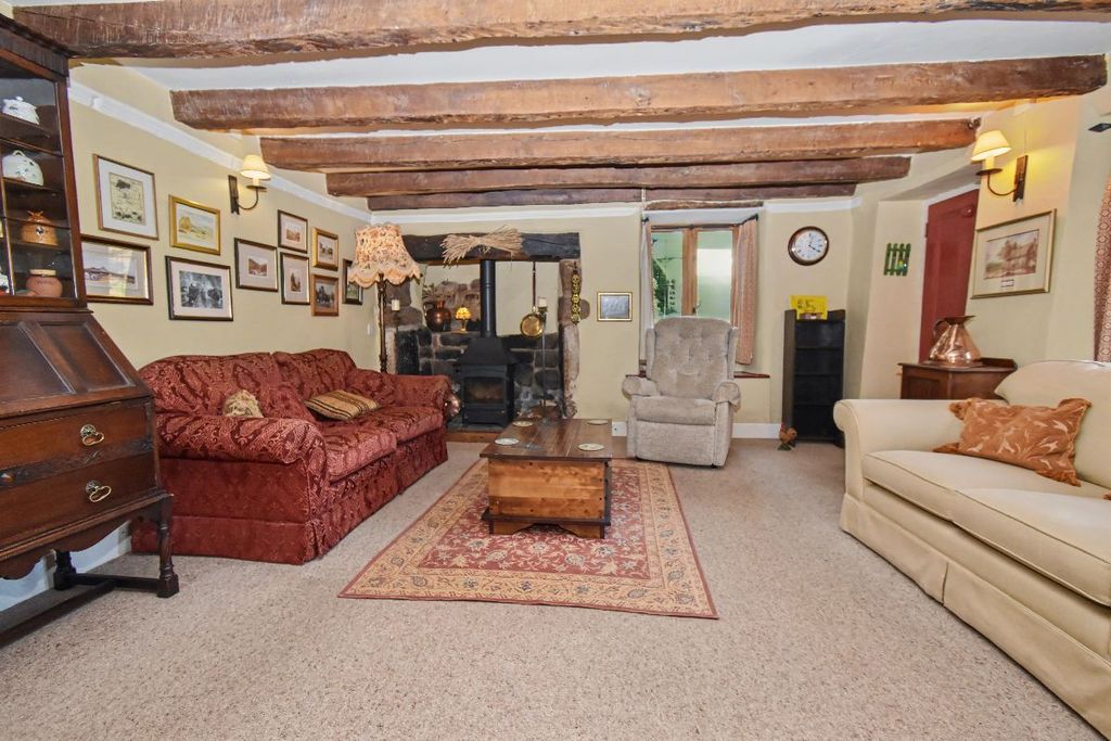 Property photo 3 of 30