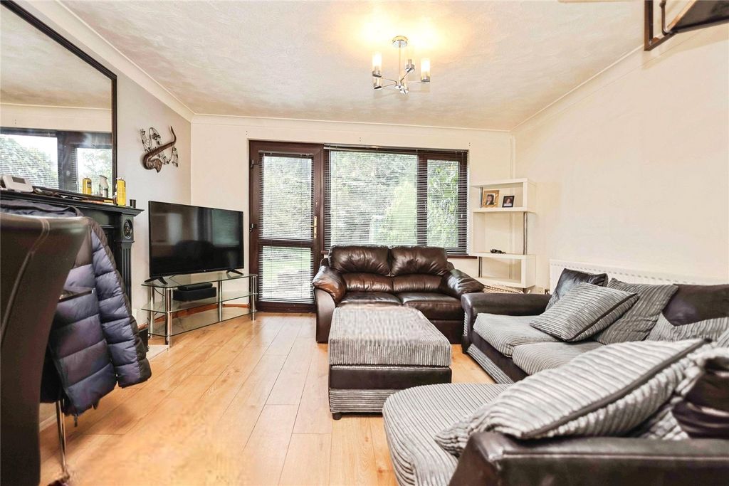 Property photo 3 of 14 Picture No. 35