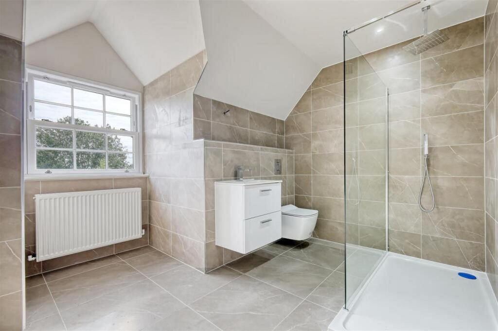 Additional image 20 of 6 bed detached house for saleIvy Chimneys, Epping CM16
