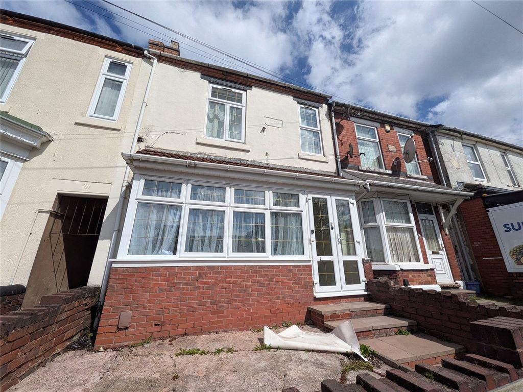 Property photo 2 of 15 Front