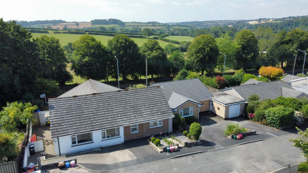 Property photo 1 of 17 Drone 2