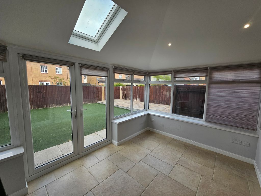 Additional image 8 of 3 bed end terrace house to rentFfordd Y Gamlas, Llanelli SA14