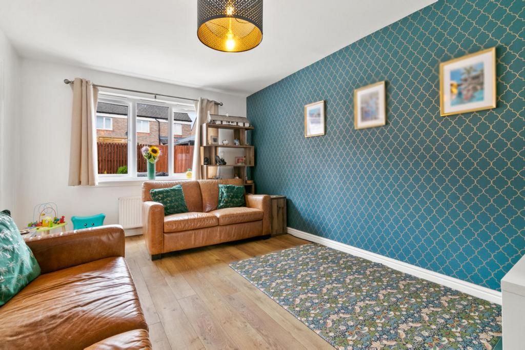 Property photo 2 of 30