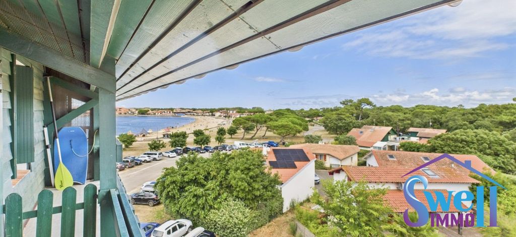 Property photo 1 of 15 Facing The Marine Lake, T2 25m² Fully Renovated In A Residence