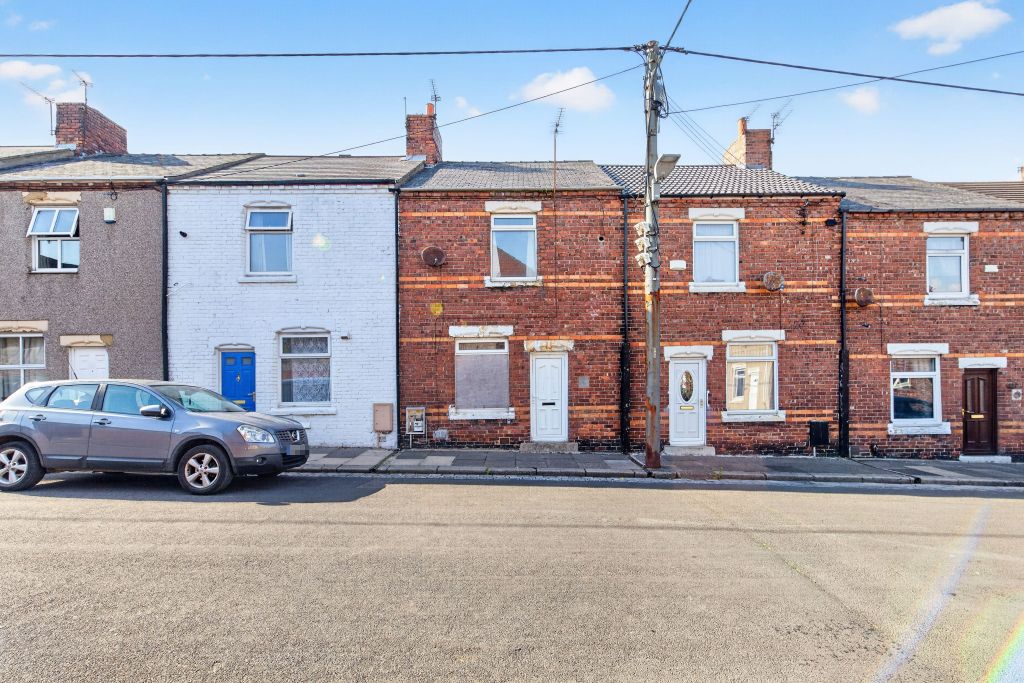 Property photo 1 of 12