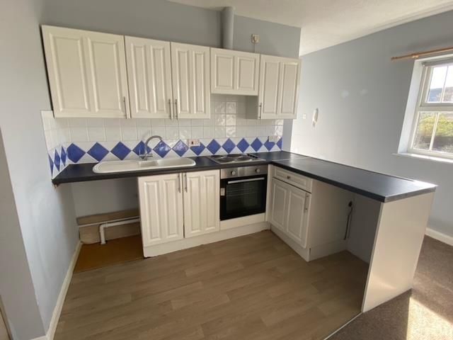 Property photo 2 of 5 Kitchen