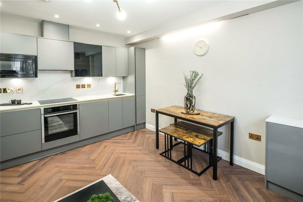 Property photo 3 of 14 Picture No. 45