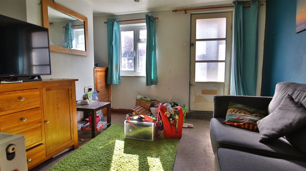 Property photo 2 of 10 Img_1259.Jpg