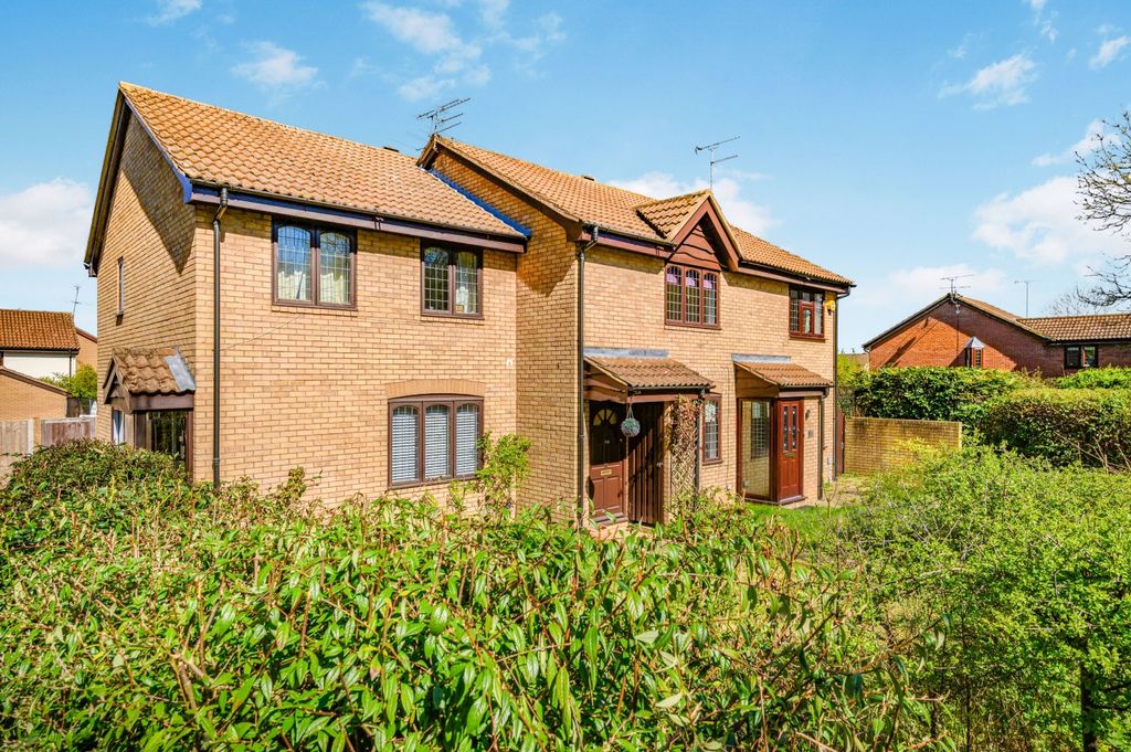 Property photo 1 of 18 Regent-8670