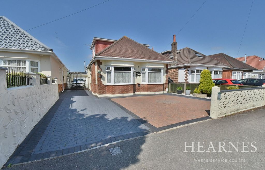 Property photo 1 of 26