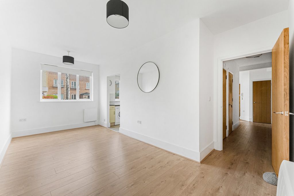 Property photo 2 of 12 Reception Room