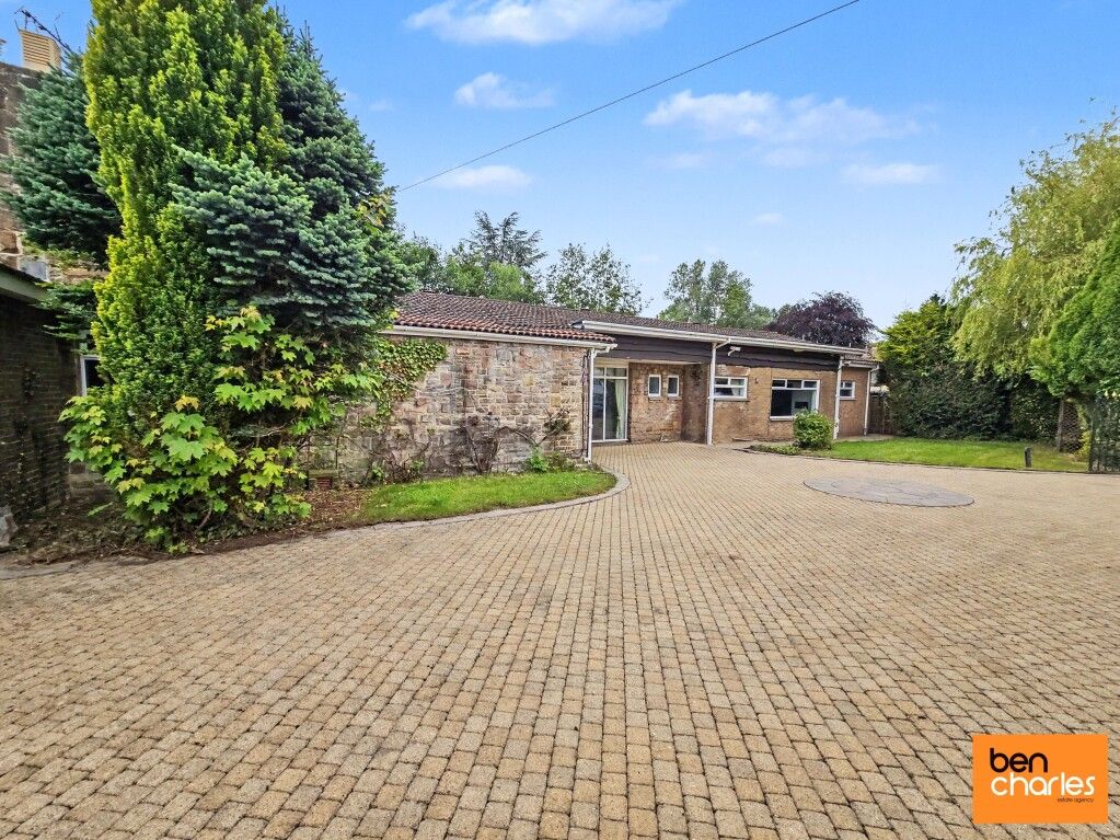 Property photo 1 of 18 Picture No. 25