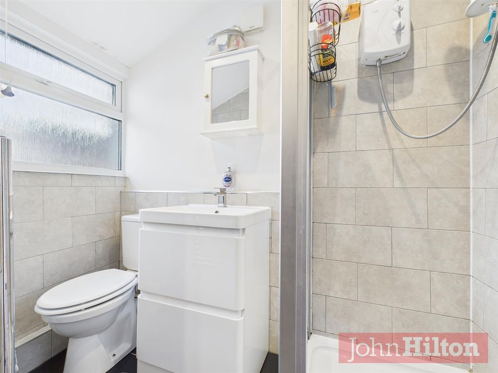 Property photo 2 of 9 Cam02534G0-Pr0562-Still006.Jpg