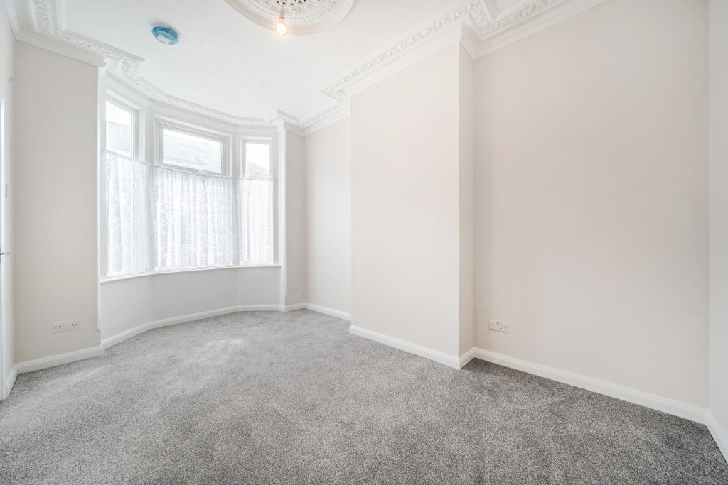 Property photo 3 of 17 Reception Room