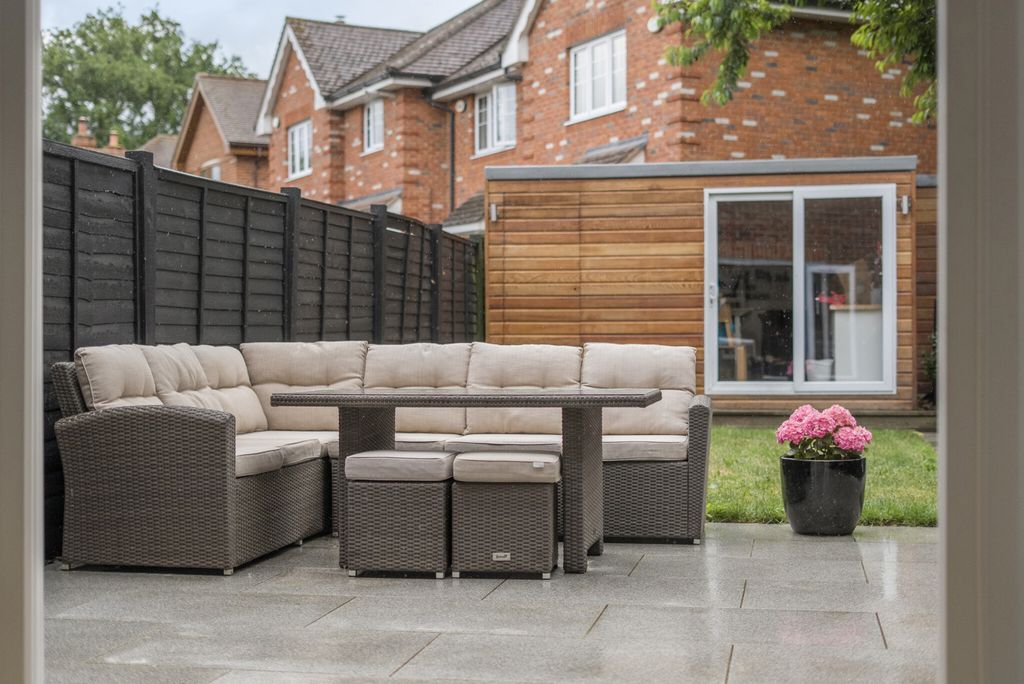 Property photo 1 of 26 1467632-19-6A1F00...