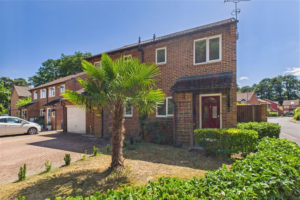 Property photo 1 of 11 Picture No. 12