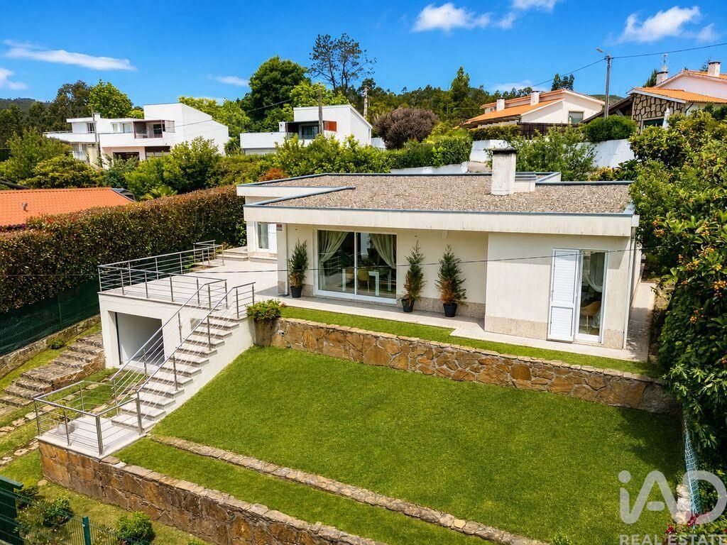 Property photo 1 of 37