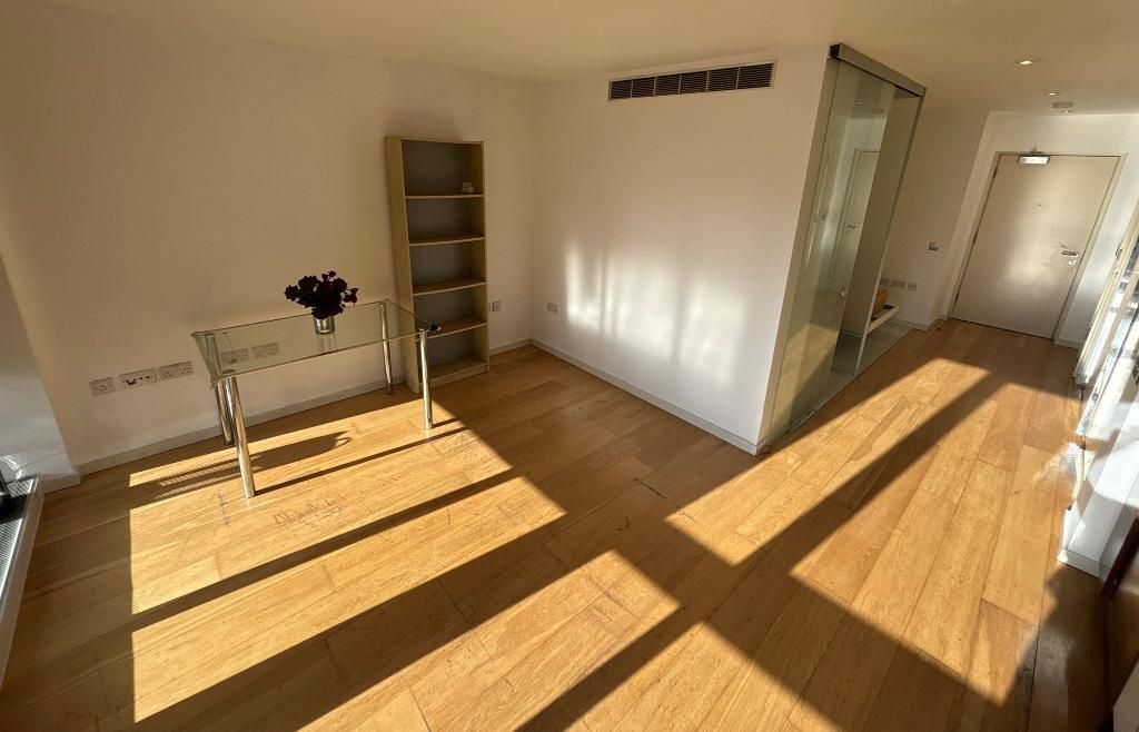 Property photo 2 of 3
