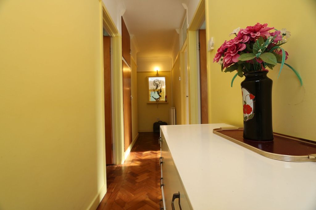 Property photo 3 of 31