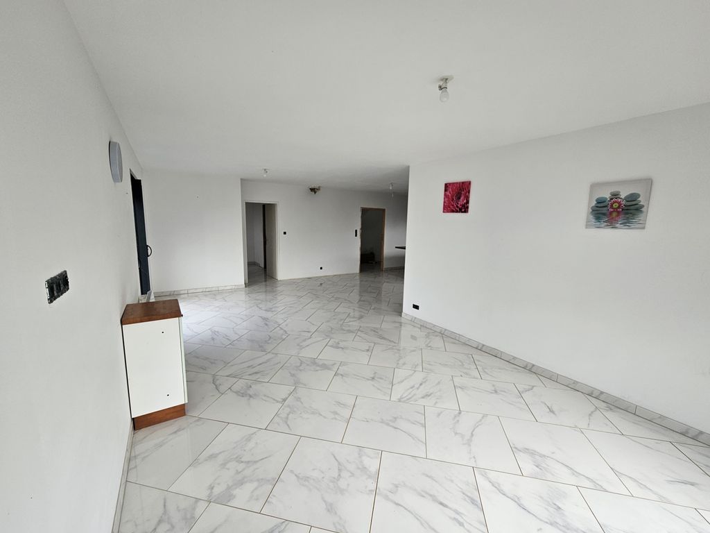 Property photo 3 of 10 Photo_0c99d3c1c55Aef38943B025cd6B23271