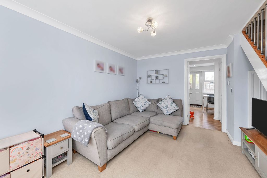 Property photo 2 of 14