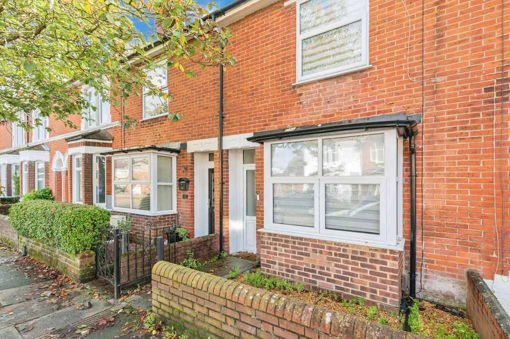 Property photo 2 of 12