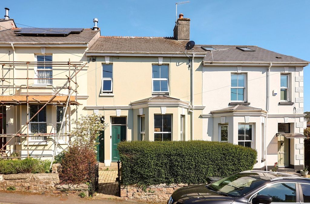 Property photo 1 of 27 Picture No. 10