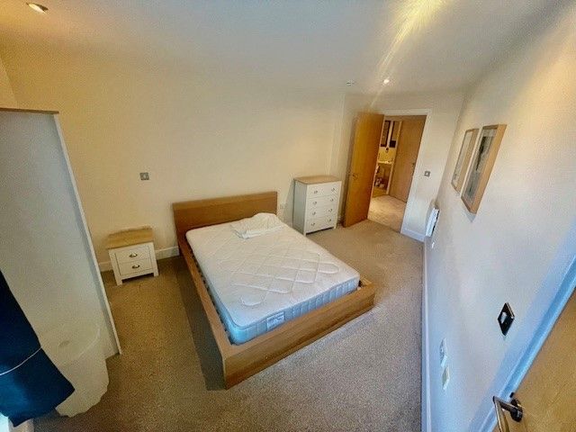 Property photo 3 of 4