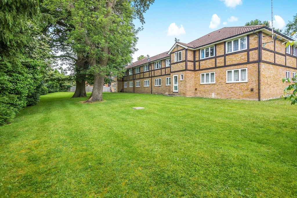 Property photo 1 of 7 5De335B5-A71B-4cc3-A