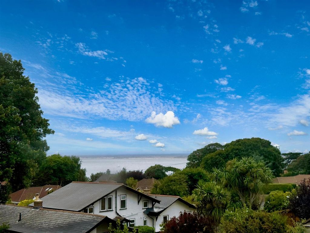 Property photo 3 of 24 Upstairs Solent Views.Jpg