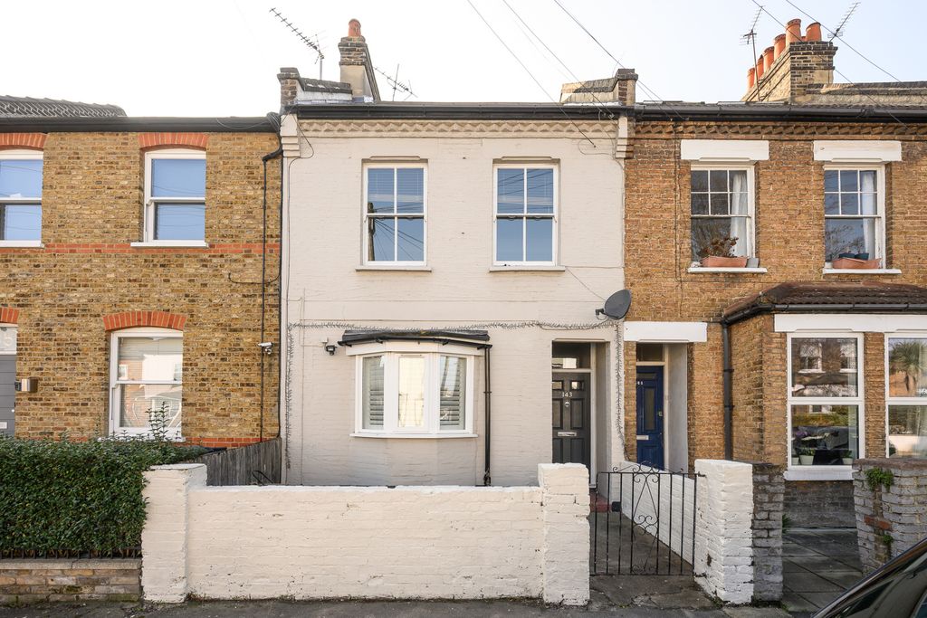 Property photo 1 of 11 Picture No. 16