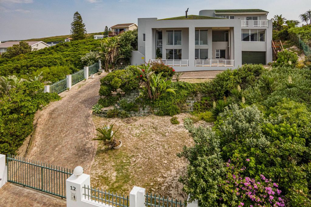 Property photo 2 of 44 1Plz1644407
