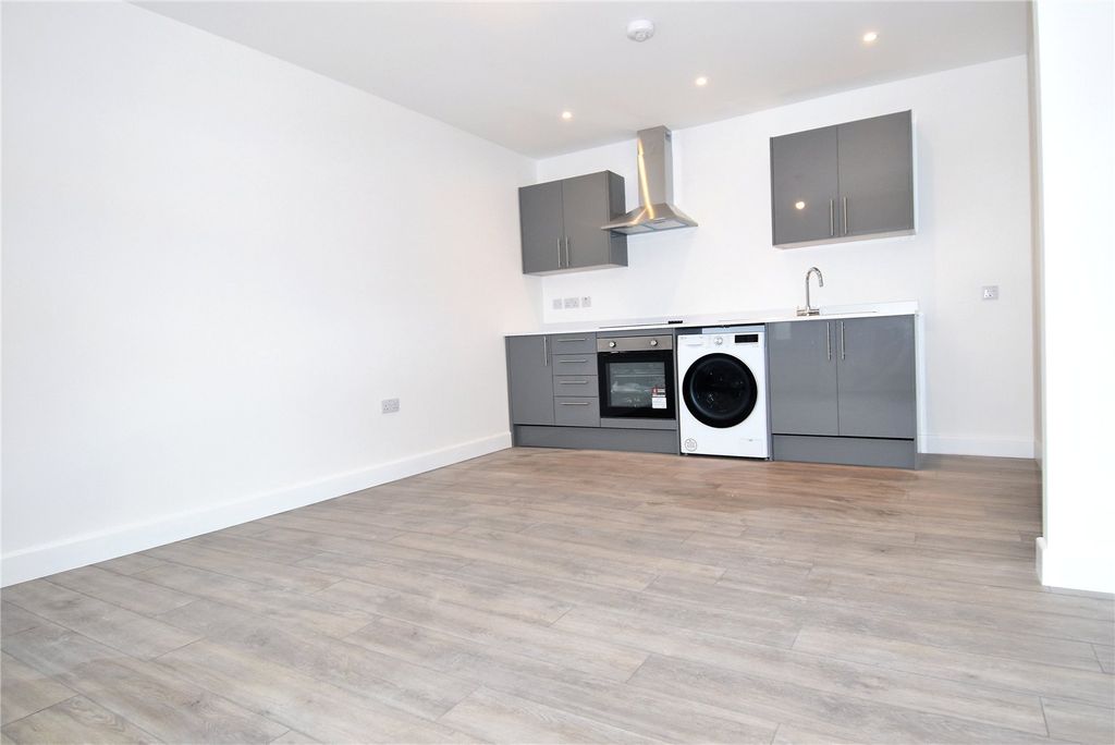 Property photo 3 of 11 Picture No. 09