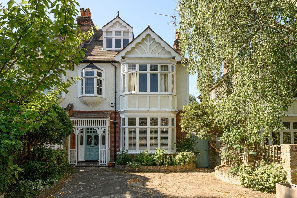 Property photo 1 of 23