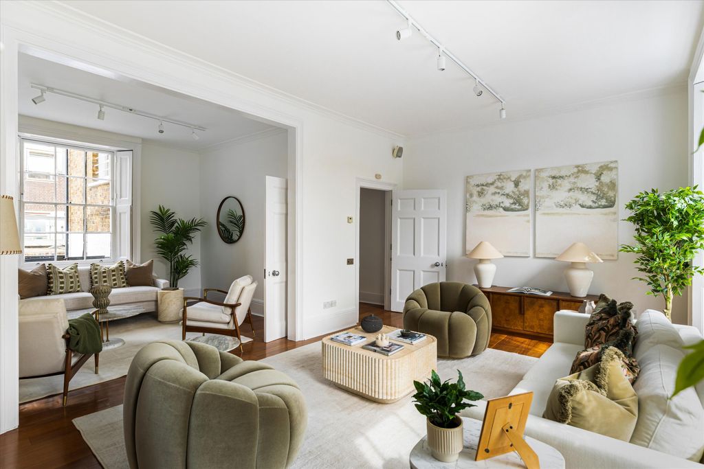 Property photo 2 of 23 Image