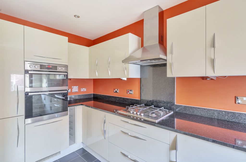 Property photo 2 of 12 1053715 (4).Jpg