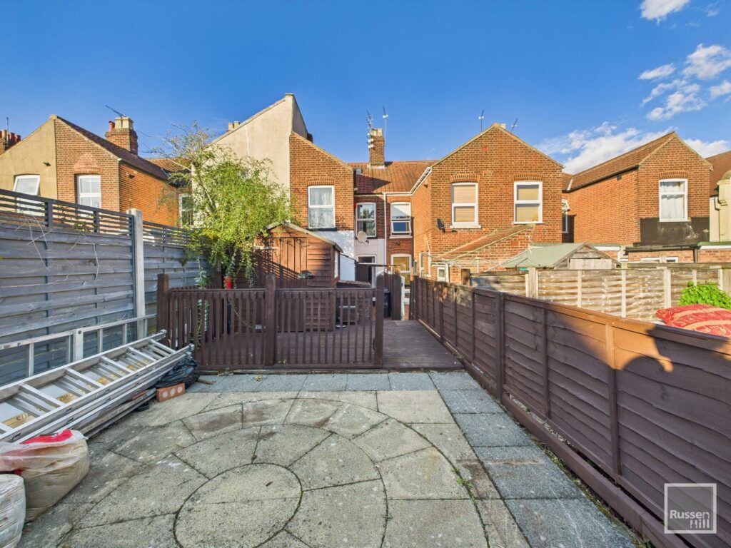 Property photo 3 of 14